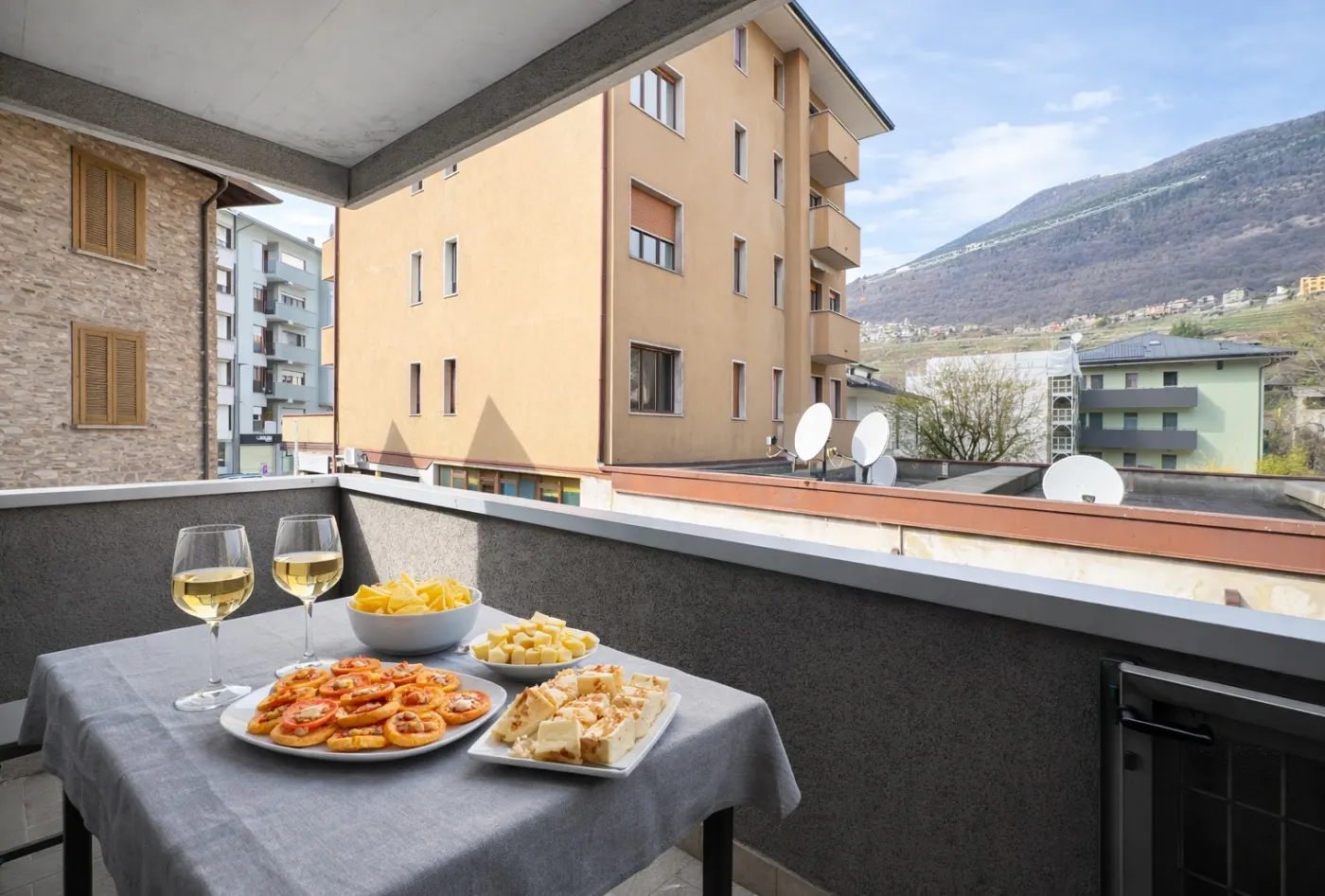 Bella Vita Stays Cozy a Sondrio — foto 13